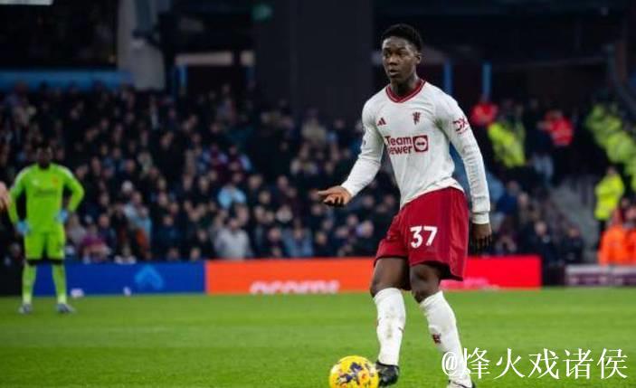 曼联转会风暴：甩卖费尔南德斯7000万，梅努欲赴皇马